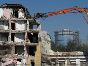 Du- Bruckhausen, Abriss von Straßenzügen